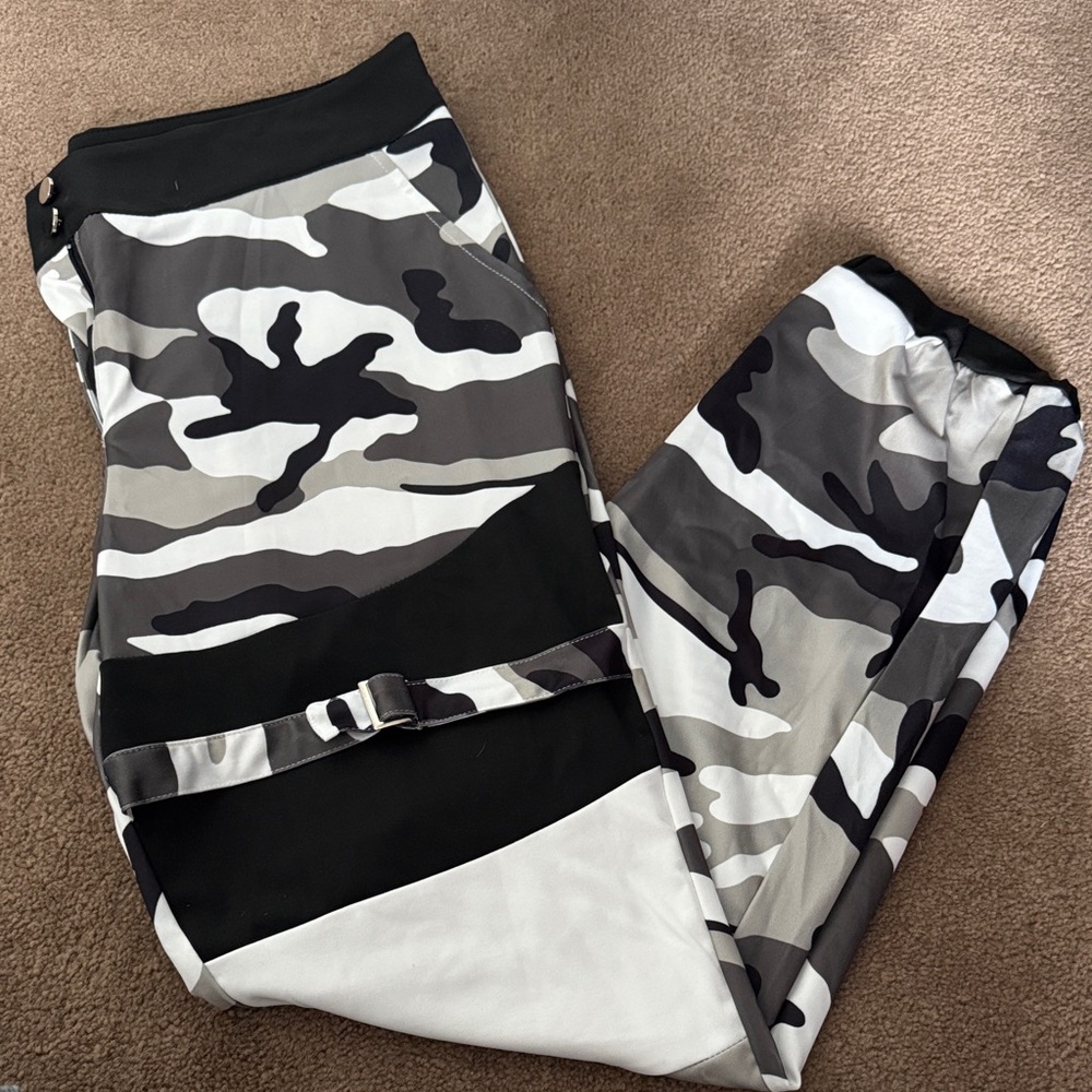 Camouflage Joggers